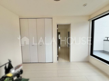 �Q�n������s�g�䒬�ЎR �̒��È�ˌ��Ă̂��̑�����