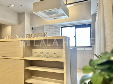 �Q�n������s�c�� �̒��Ã}���V�����̃��r���O