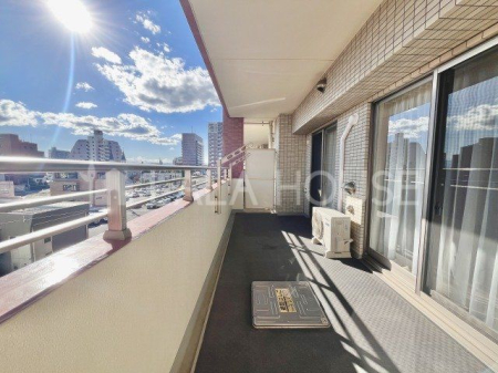 �Q�n���O���s��蒬2���ڂ̒��Ã}���V�����̃o���R�j�[