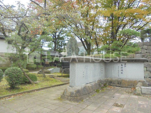 �Q�n������s�c��141-1�̒��Ã}���V�����̎��ӊ�