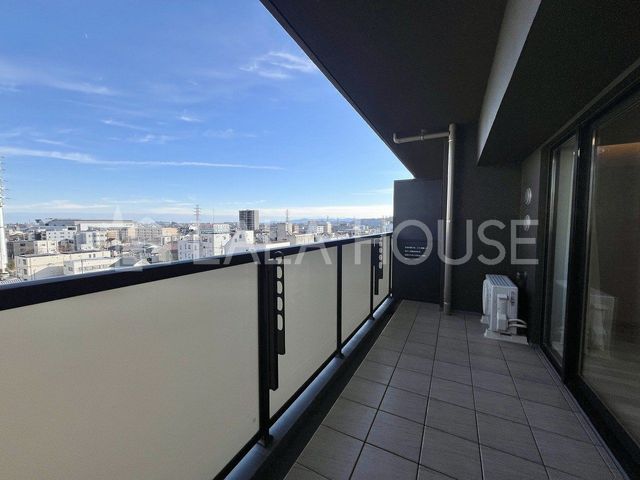 �Q�n������s�h��17-26�̒��Ã}���V�����̃o���R�j�[