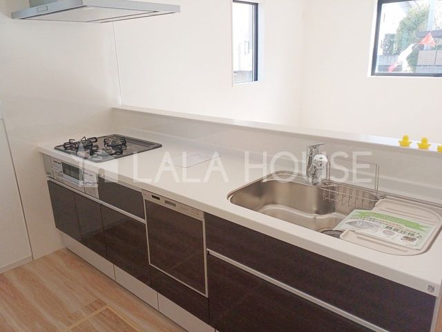 �Q�n���O���s�O���c�� �̐V�z��ˌ��ẴL�b�`��