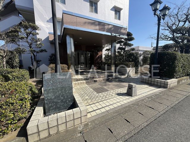 �Q�n������s�q��쒬1803-6�̒��Ã}���V�����̃G���g�����X
